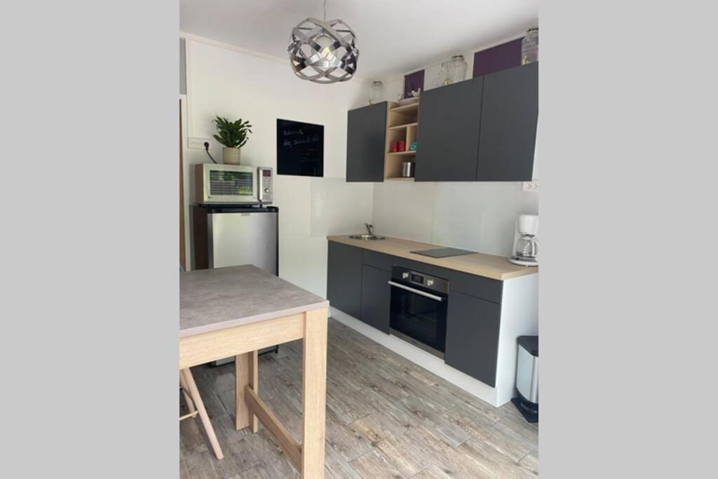 GourinRavissant Pied A Terre Pour Deux.别墅 外观 照片